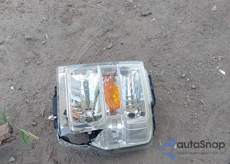 2011 Ford E-350 Super Duty Xlt из США, поврежденный, VIN 1FBSS3BLXBDB06452